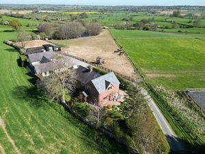 Photo 27- click for photo gallery